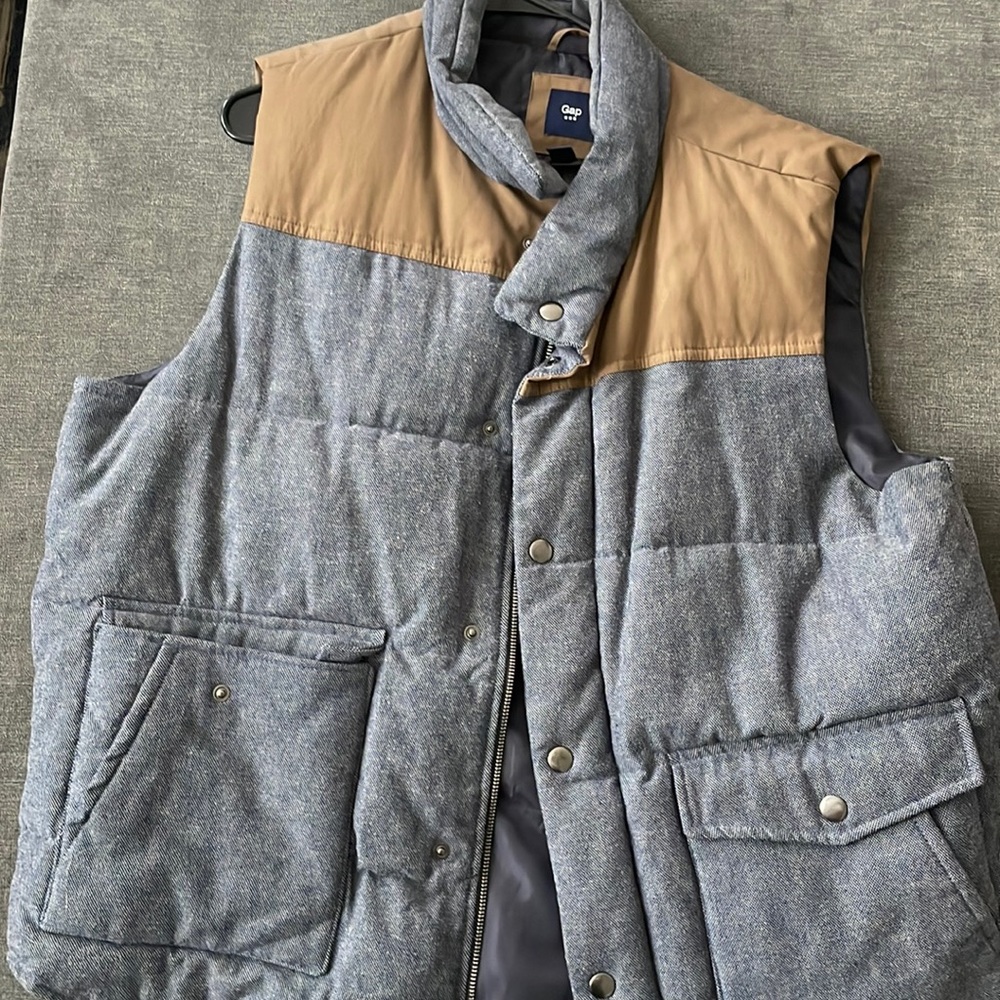 Gap Mens Vest